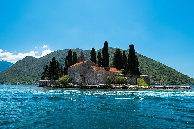Private Boat Tour from Dubrovnik to Elaphiti Islands - Sudurad on Šipan and the Green Cave option