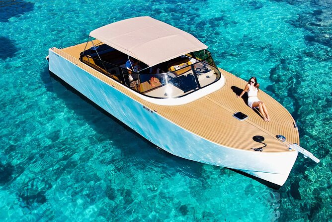 Private Boat Tour from Hvar - Blue and Green cave, Vis, and the Pakleni islands - What the boat package includes