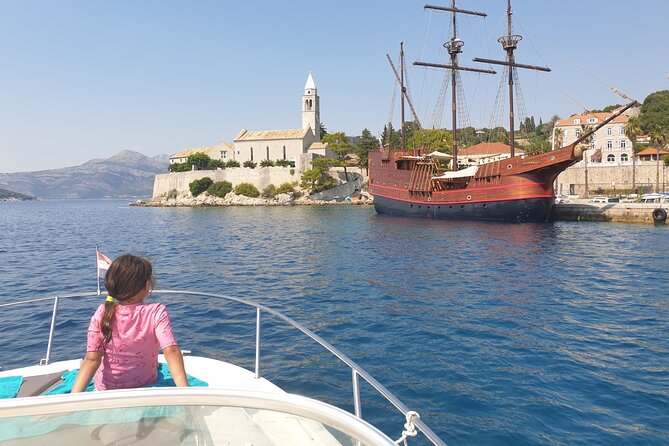 Private Boat Tour in the Elaphiti Islands - Koločep: a gentle first stop with a blue cave