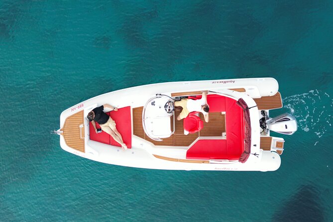 Private boat tour of Red rocks & Pakleni islands - Malo Zaraće and the Red Rocks coast