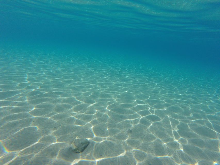 Private boat tour to Hvar & Red Rocks: from Trogir or Split - Five things to know before booking