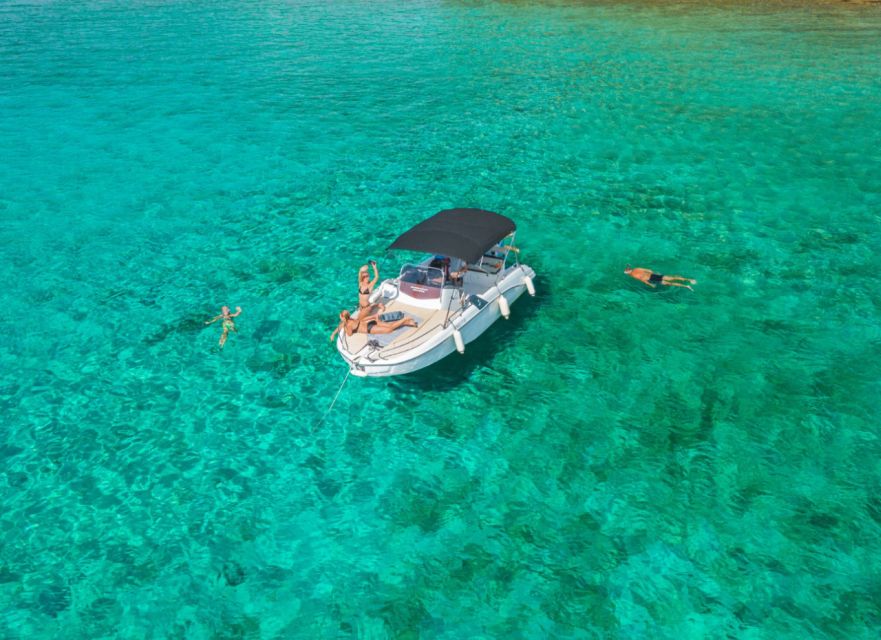 Private boat tour to Hvar & Red Rocks: from Trogir or Split - Who will enjoy this nine-hour boat day?