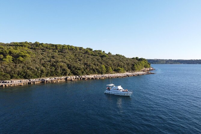 Private Boat Tour with activities in Pula Croatia - Why this private Pula cruise is different