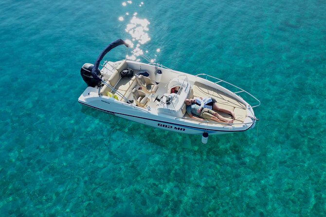 Private Boat Tour within Croatia - Pakleni Islands for swimming and a quieter pace