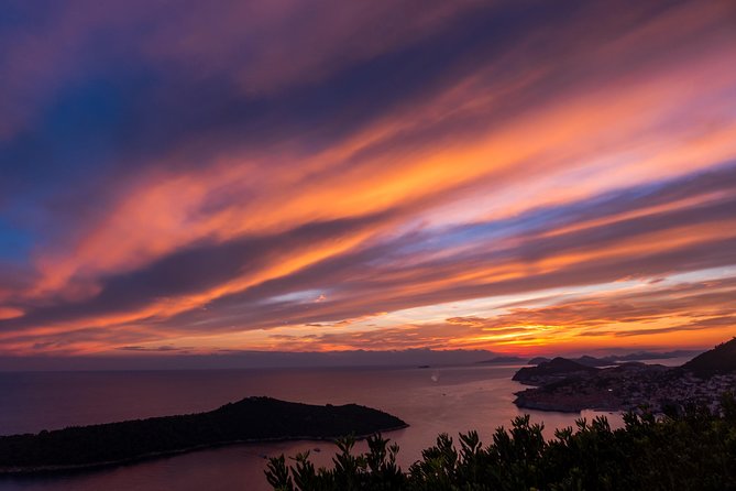 Private Dubrovnik Champagne Sunset Cruise - How the private format affects the price