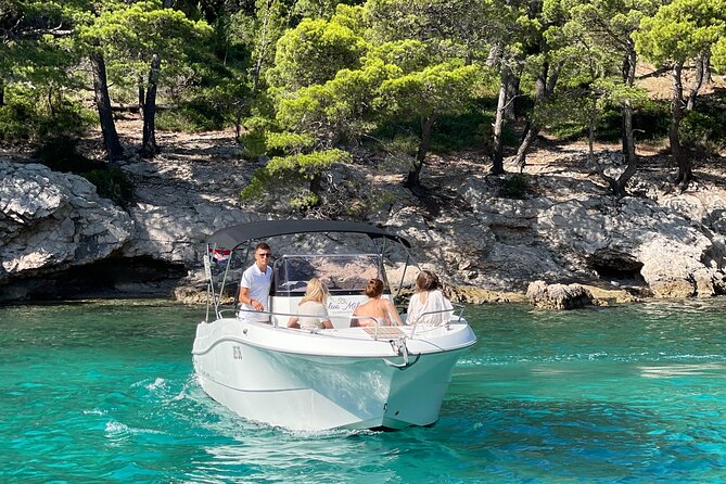 Private Full-Day Tour of Elaphiti Islands by Speedboat - Luka Šipanska: a quiet port and a useful lunch stop