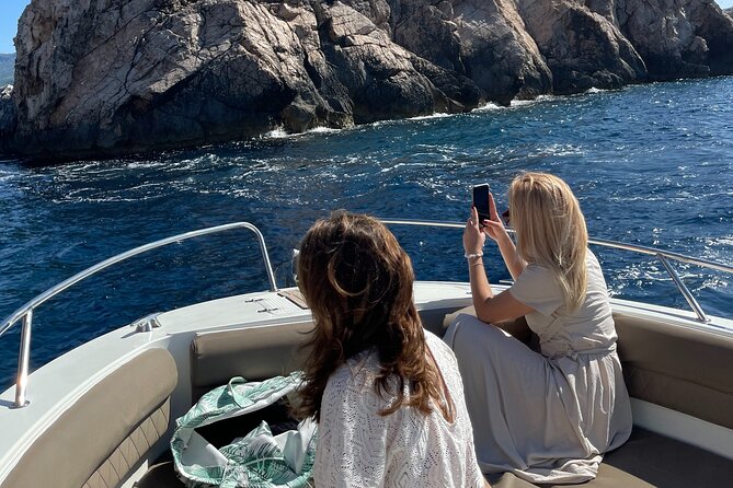 Private Full-Day Tour of Elaphiti Islands by Speedboat - The skipper makes or breaks the experience