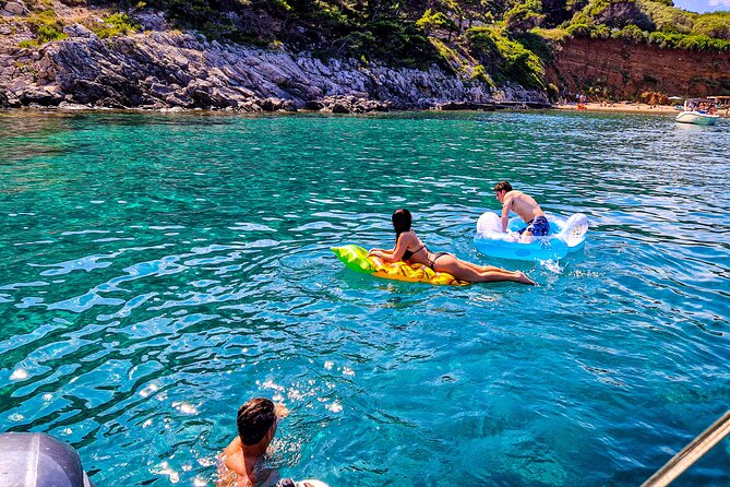 Private Half day Elafiti islands and Blue cave tour - Koločep closes the island loop