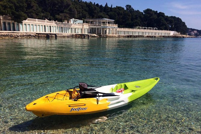 Private Half-Day Kayak Experience in Hvar and Pakleni Islands - The 40-minute crossing to the Pakleni Islands