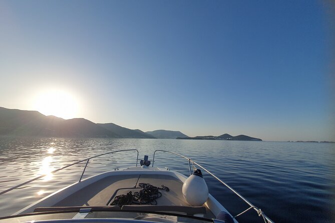 Private Local Guided Speedboat Tour in Dubrovnik Archipelago - Donje Čelo and the two sides of Koločep