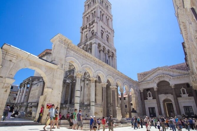 Private Point to Point transfer Dubrovnik - Split with stop in Ston - Leaving Dubrovnik in a private car