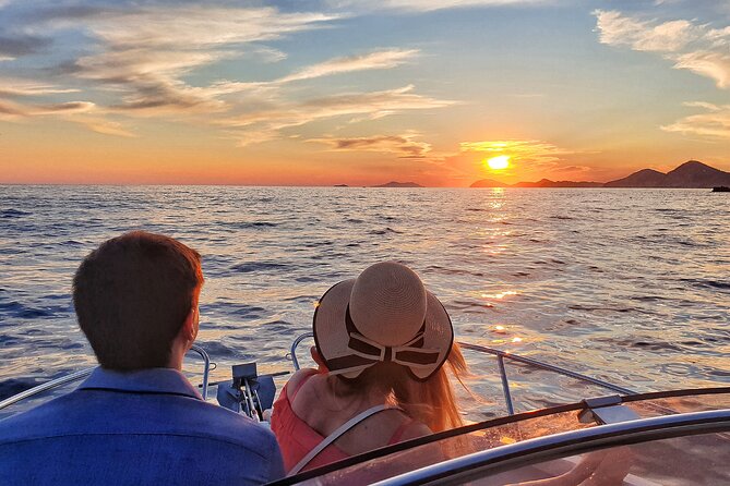 Private romantic Sunset tour - Villa Sheherezade and an unusual waterfront view