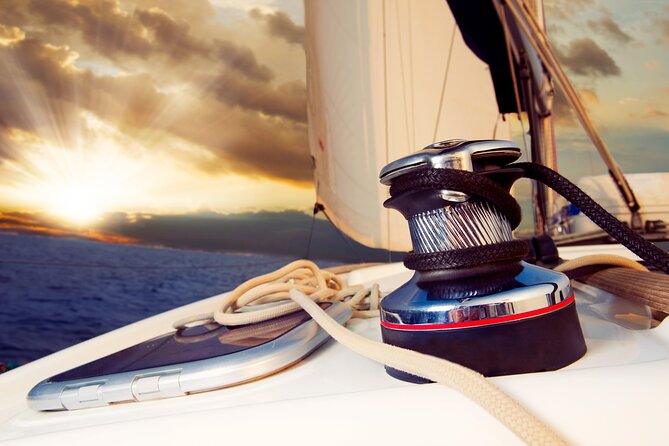 Private sailing tour at the Makarska Riviera - Who will enjoy this private sailing day?
