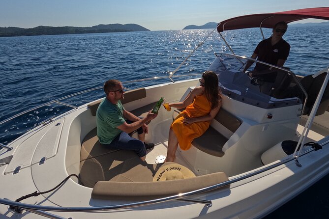 Private Speedboat Tour- Blue cave, sandy beaches and snorkelling - Why a private boat works well around Dubrovnik