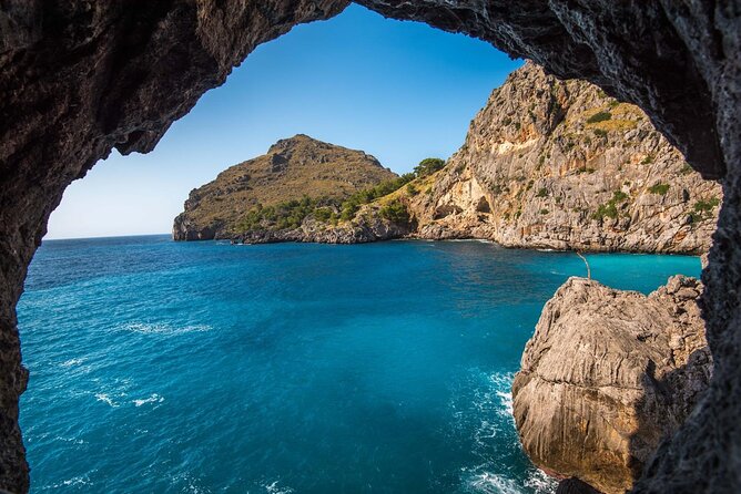 Private Speedboat Tour | Caves Beaches Islands and more - Lopud combines Sunj Beach with old Dubrovnik Republic history