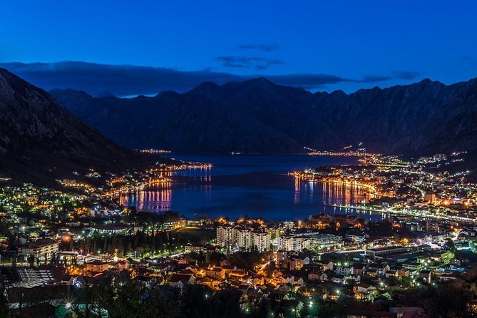 Private tour Montenegro - Leaving Dubrovnik early for the Montenegro border
