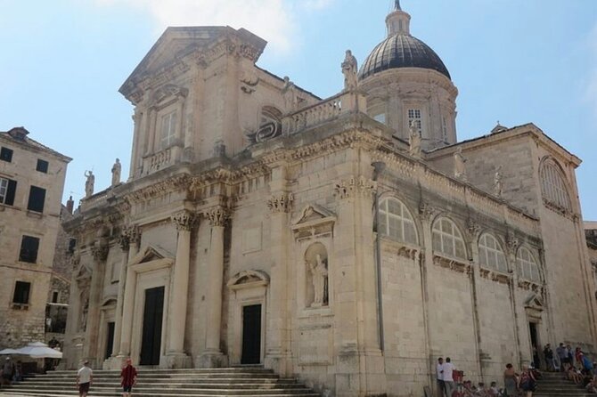 Private Transfer From/To Dubrovnik Airport - The local advice is a welcome extra