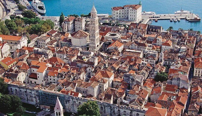 Private Transfer Service in Dubrovnik - Hotel, Airbnb, and excursion pickups