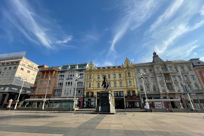 Private Walking Tour of Zagreb - Dolac Market, the city’s food center