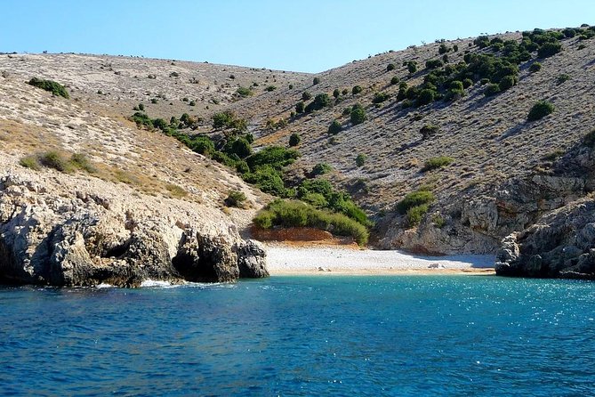 Private Wild Bays Boat Trip with Captain Bobo - Leaving Punat for Stara Baška