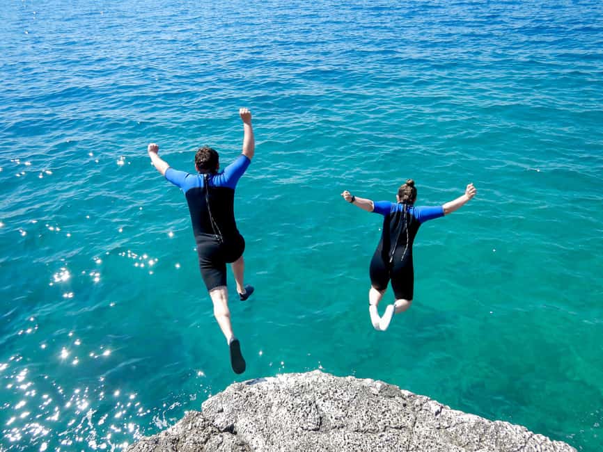 Pula: 3-hrs Kayak, Cliffs & Snorkeling Small Group Adventure - Snorkeling in a quieter Pula location