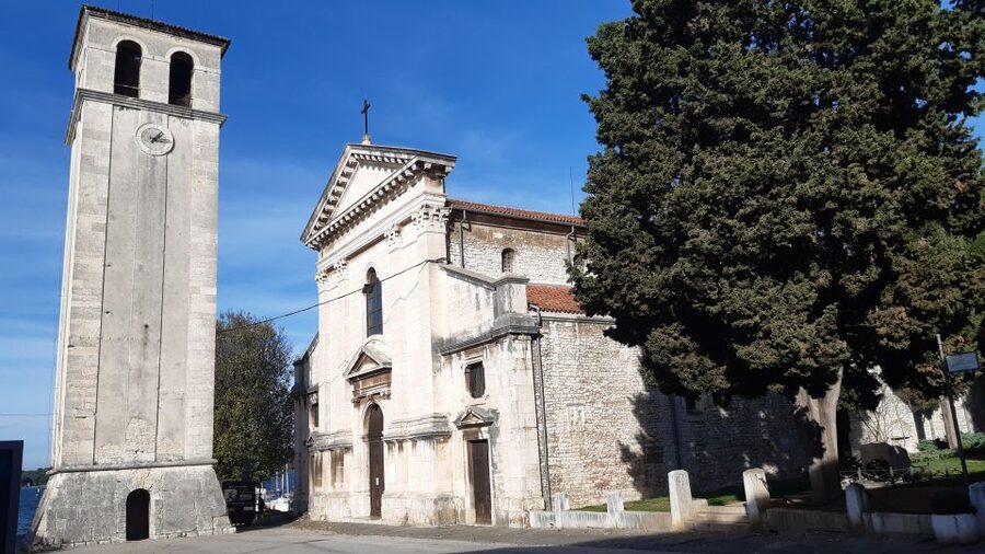 Pula: Historic Sites Private Walking Tour - Roman mosaics and the Arch of Sergii