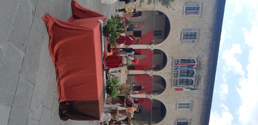 Pula: Historic Walking Tour with Local Guide & City Views - Following Pula’s old streets and Roman gates