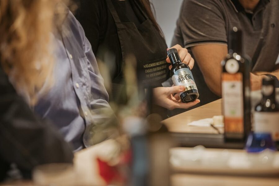 Pula: House of Istrian Olive Oil Museum and Guided Tasting - Starting in central Pula with the story of Istrian oil