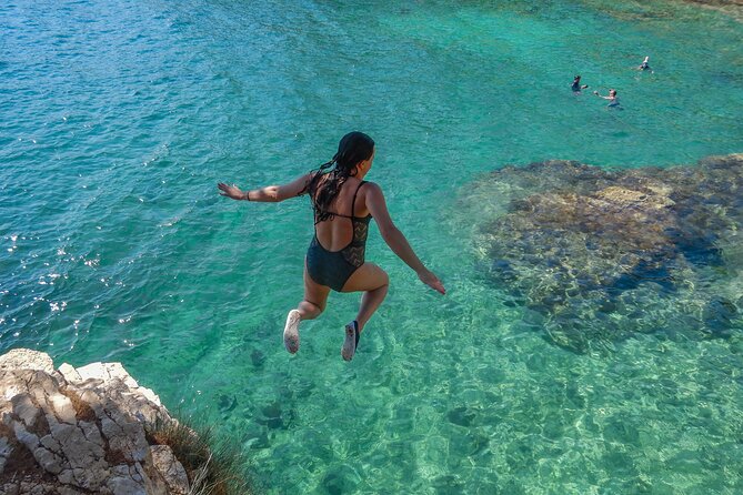 Pula Kayak, Cliffs & Snorkeling Adventure - A small group changes the whole experience