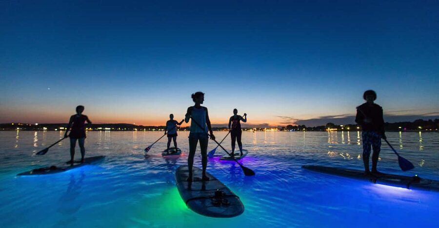 Pula: Night LED Stand-Up Paddle Board Tour - Arriving at Verudela Beach Resort