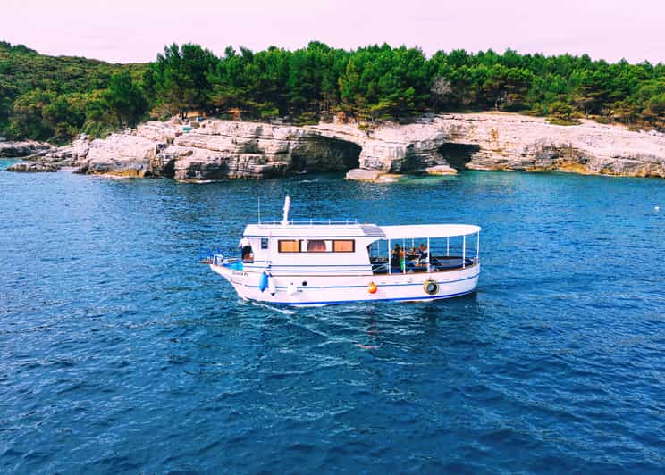 Pula: Private Brijuni Tour With Swimming, Dinner & Drinks - What kind of boat day is this?