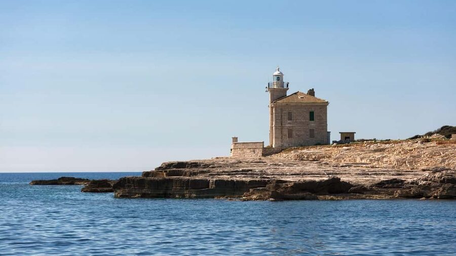 Pula: Private Brijuni Tour With Swimming, Dinner & Drinks - Seeing all 14 Brijuni islands from the water
