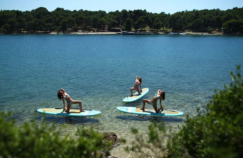 Pula: SUP Yoga Classes at Morning & Sunset - Getting to the hut and dealing with parking