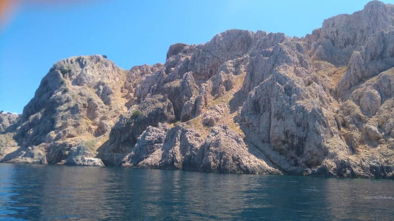 Punat: Plavnik and Krk Islands Private Boat Trip - A private group changes the value