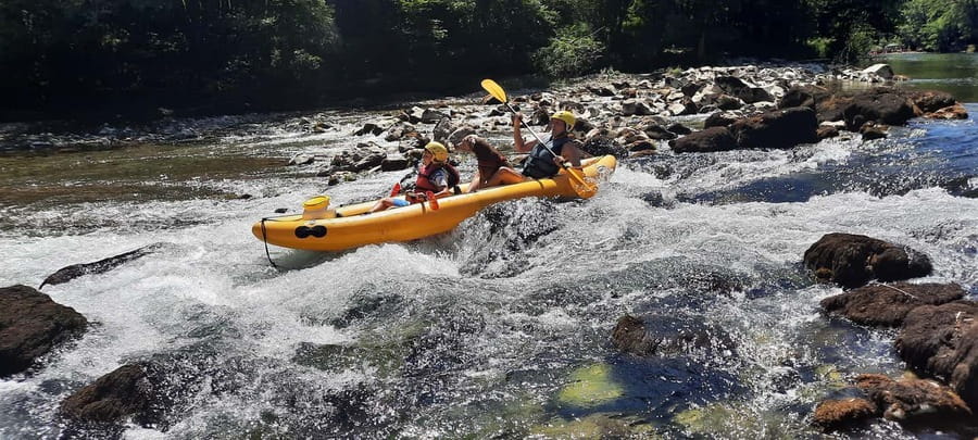 Rafting/Kayaking adventure river Kupa - Seven to ten kilometers of rapids