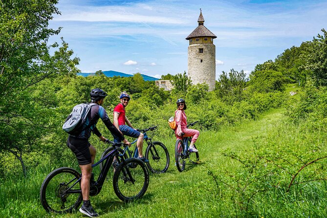 Rakovica Private Countryside Bike Tour with Barac Caves - Key points at a glance