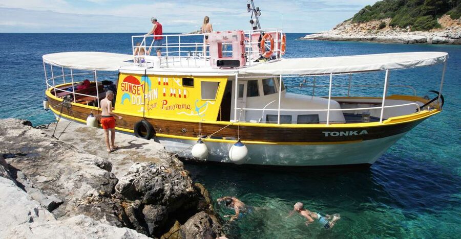 Rovinj Islands Boat Tour with Swimming - Leaving from Rovinj’s northern port