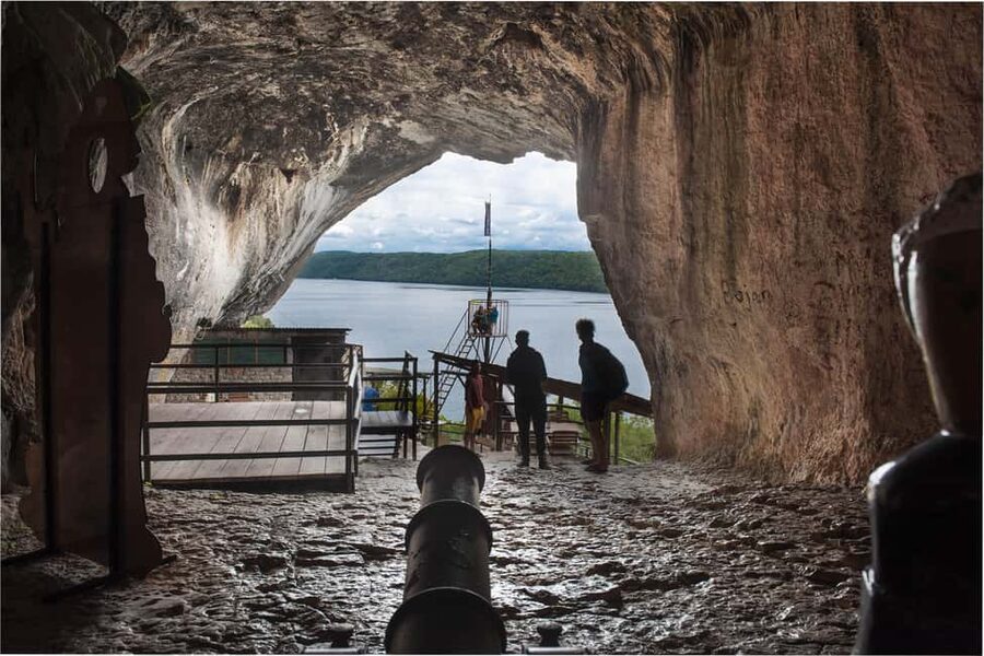 Rovinj or Vrsar: Lim Fjord & Rovinj islands Speedboat Tour - What the speedboat adds to the day