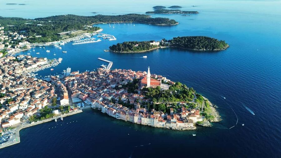 Rovinj: Red Island and Pirate Cave speedboat tour - The Pirate Cave in Lim Fjord