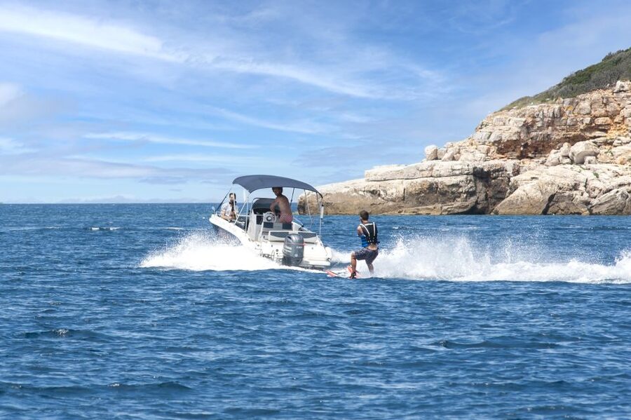 Rovinj: Rovinj Archipelago and South Coves Speedboat Tour - Red Island, Katarina, and the return cruise