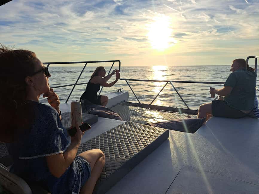 Rovinj: Sunset & dolphin group tours with Catamaran - Meeting at ACI Marina Near the Public Swimming Pool