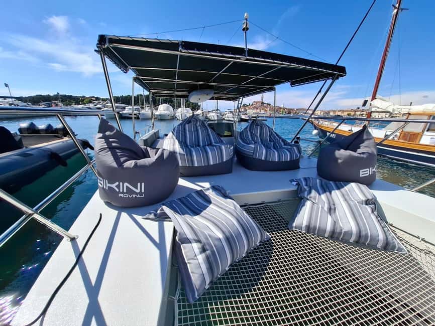 Rovinj: Sunset & dolphin group tours with Catamaran - Massimo and the Local Stories