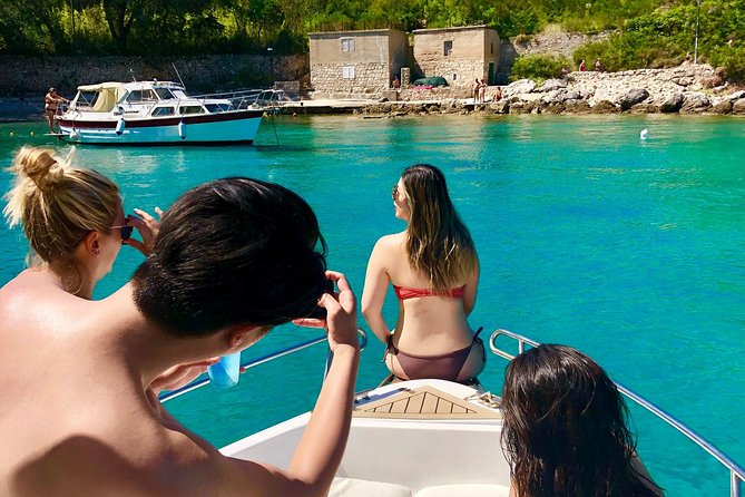 Sail, see, stop, photograph (4 hours) - How friendly and personal is the service?