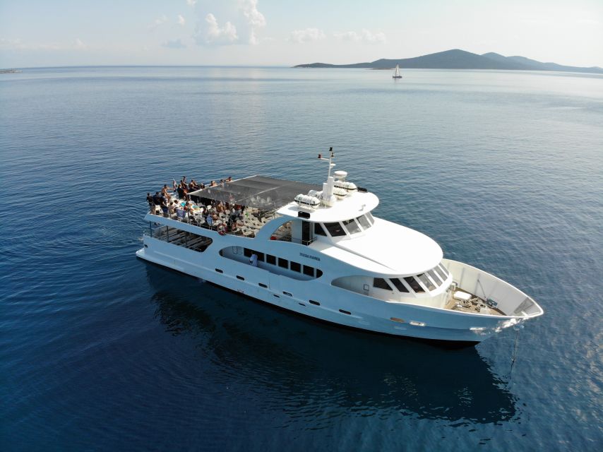 Sakarun Beach Full-Day Guided Tour from Zadar - Watching the Zadar archipelago pass by