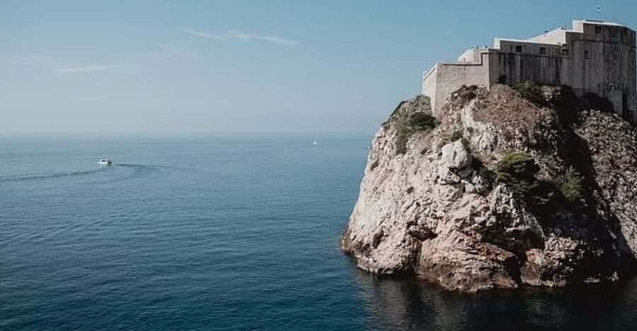 Sightseeing Boat Cruise in Old Town of Dubrovnik - Finding the pier in the Old Town port