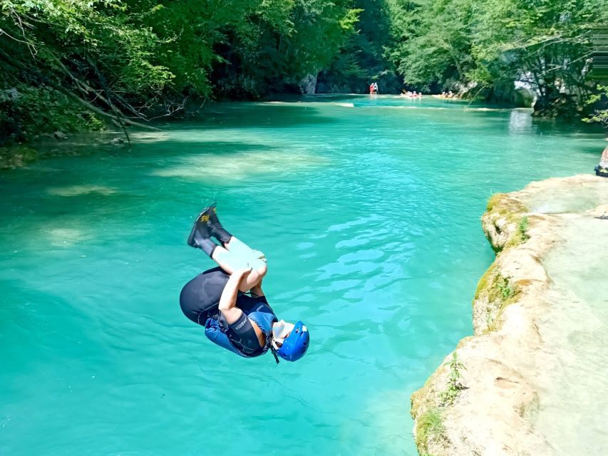 Slunj: Upper Mreznica River Kayaking Adventure - The 15-minute drive to the launch point