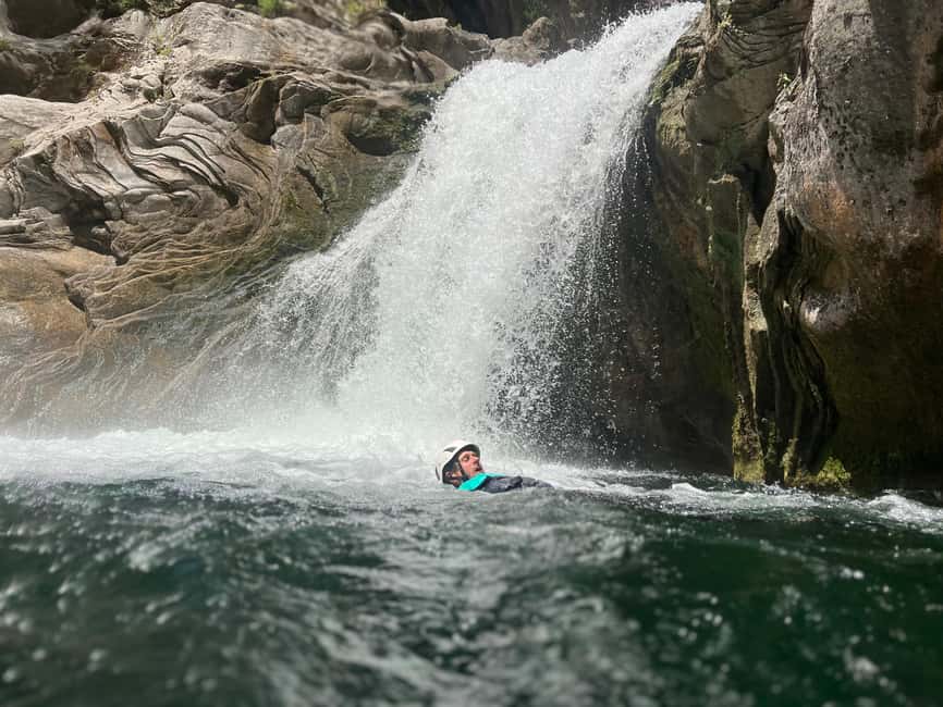 Small Group Canyoning with proffesional guide - Getting equipped in Zadvarje