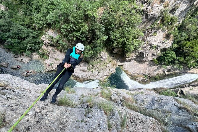 Small Group Tour of Canyoning in Cetina River Canyon - The Ten-Minute Walk Down to the Cetina River