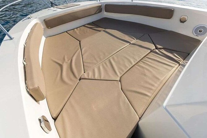 Speed Boat Private Tour From Cavtat/Dubrovnik - Šipan and the quiet bay at BOWA