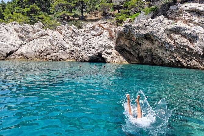 Speed Boat Tour to Elaphiti Caves and Sandy Beach from Dubrovnik - Moving along Koločep’s bays and coves